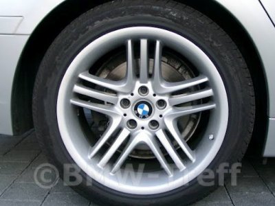 Style de roue BMW 89