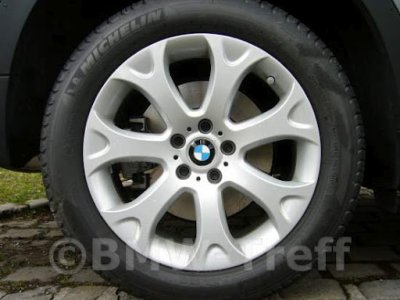 Το στυλ των τροχών της BMW 211